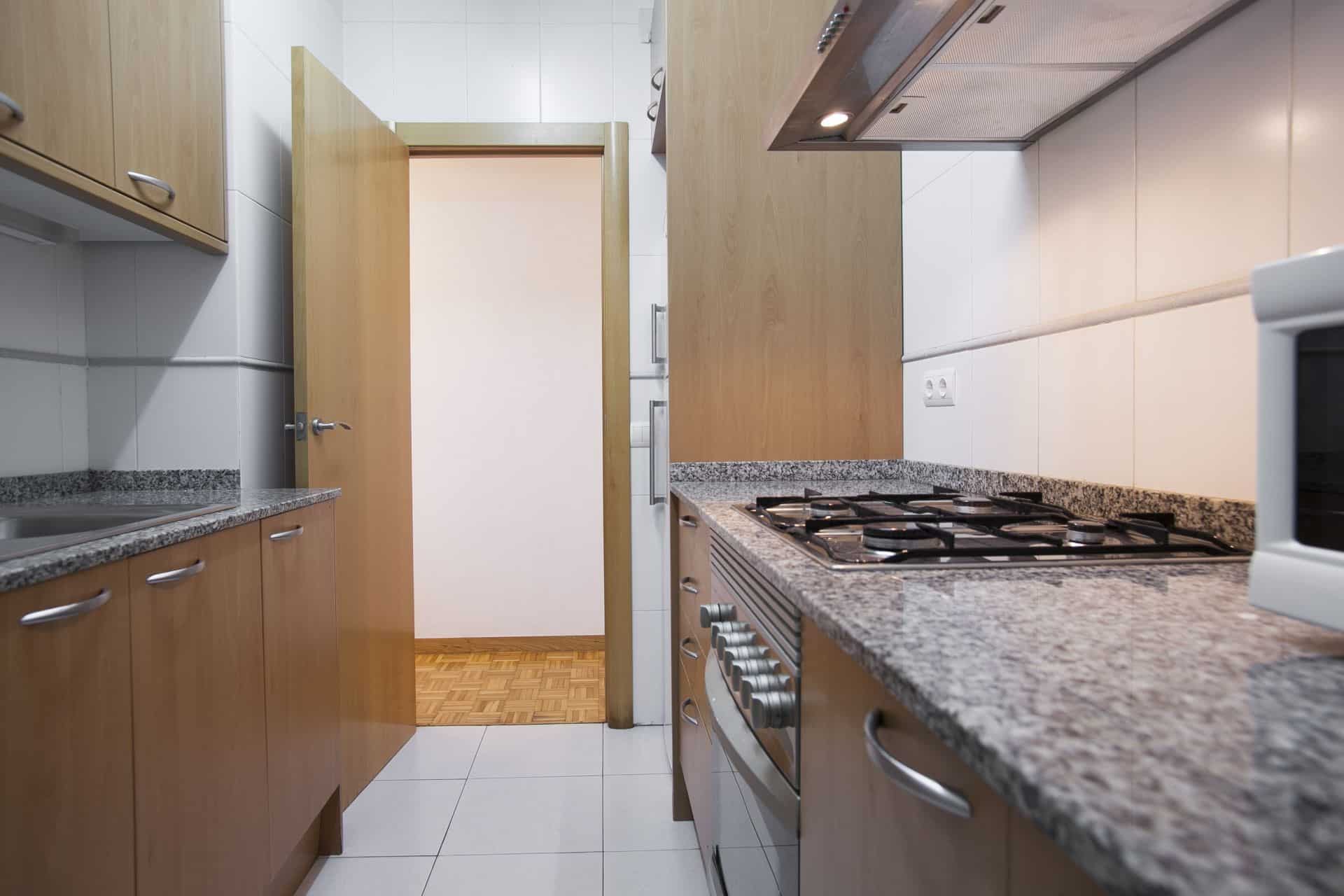 Complete keuken in appartement Aniram Barcelona