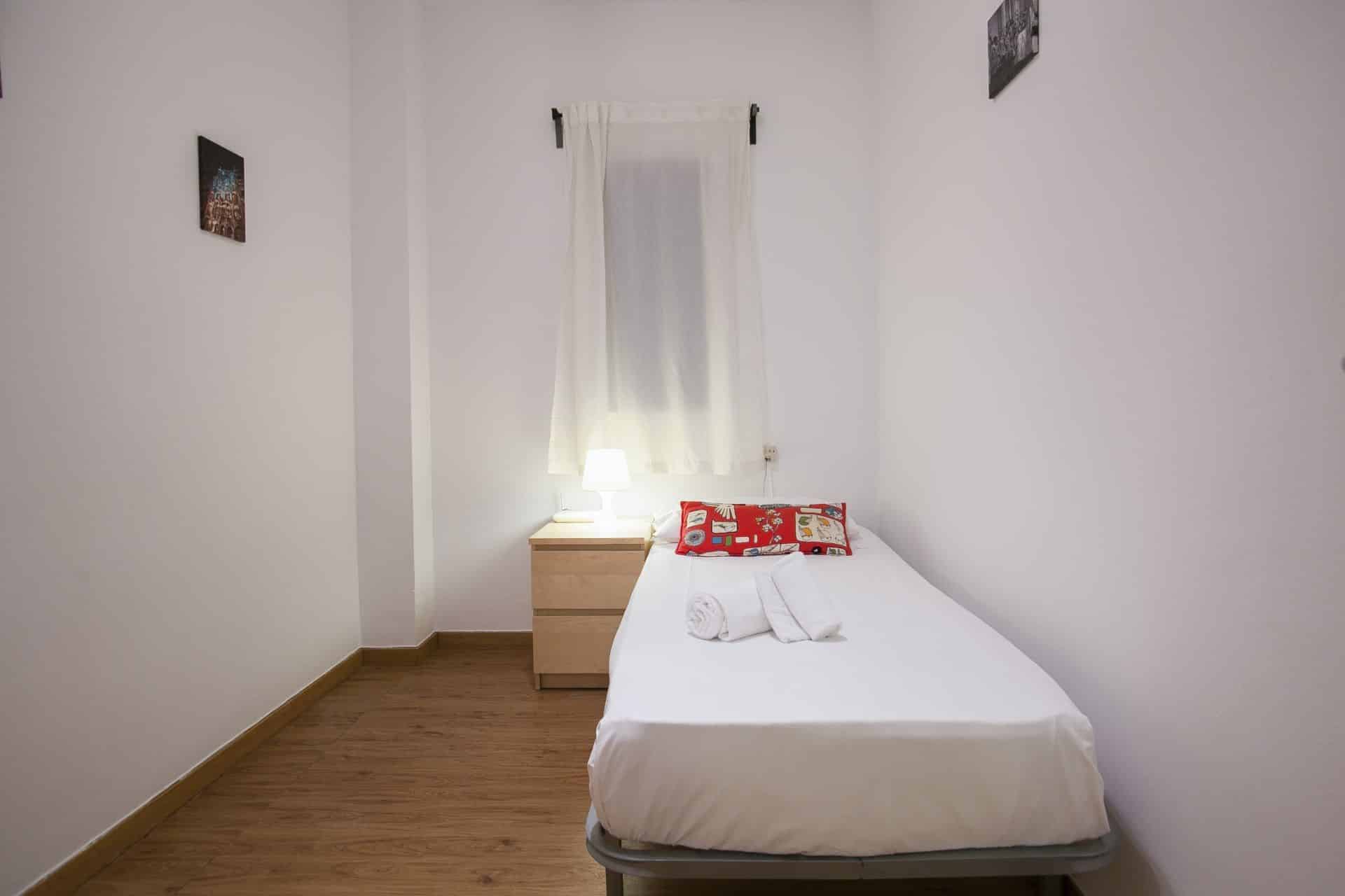 eenpersoonsslaapkamer appartement Aniram Barcelona