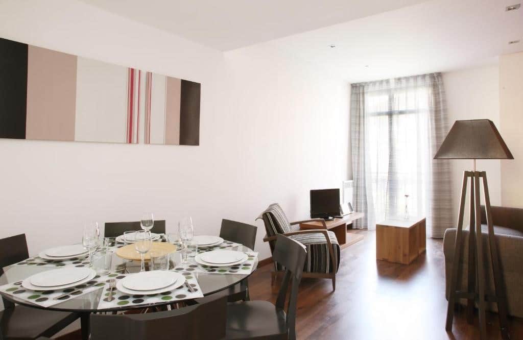 Ruim appartement met veel lichtinval